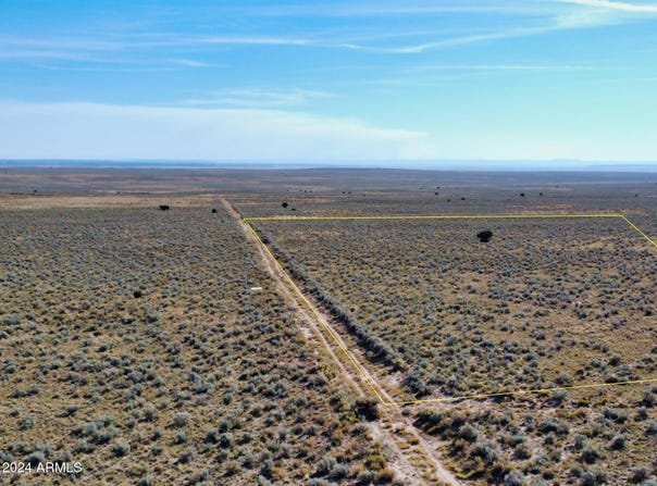 Spurlock Side Road W --, Holbrook, AZ 86025
