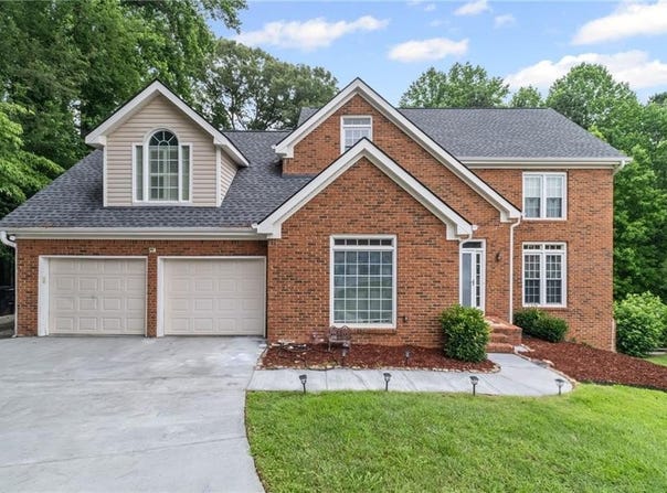 1784 Brookstone Court NW, Acworth, GA 30101