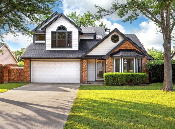 557 Dove Creek Circle, Grapevine, TX 76051