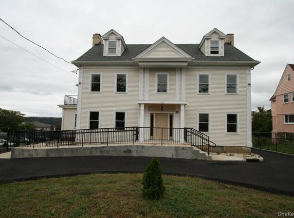 385 Palisade Avenue, Yonkers, NY 10703