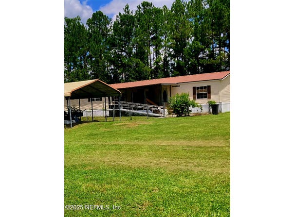 149 LITZELL Road, Interlachen, FL 32148
