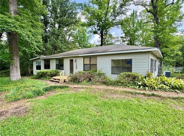 120 HUDSON Lane, Ball, LA 71405