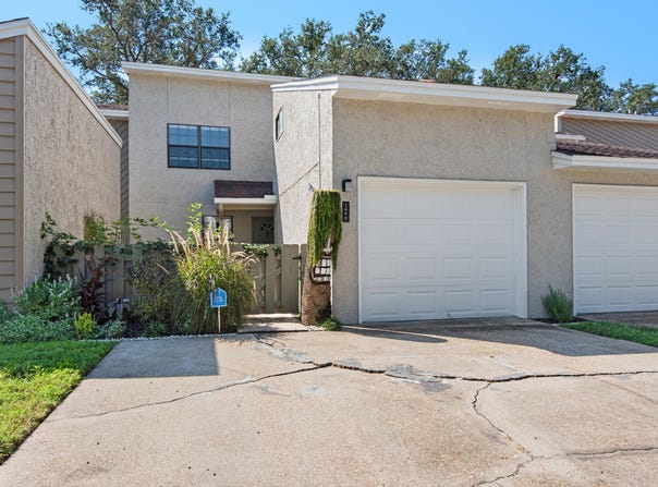 1090 5Th Avenue, Shalimar, FL 32579