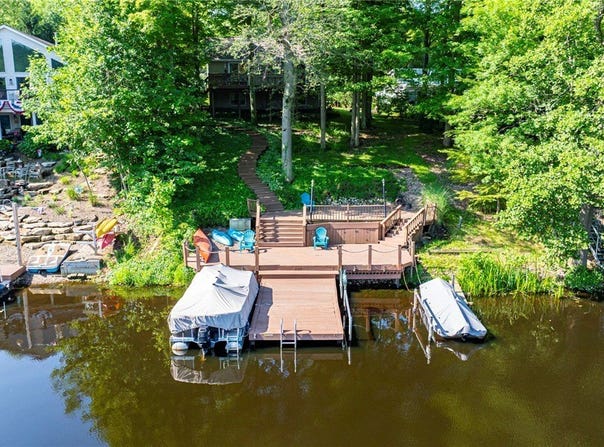 2317 Morning Star Drive, Roaming Shores, OH 44084