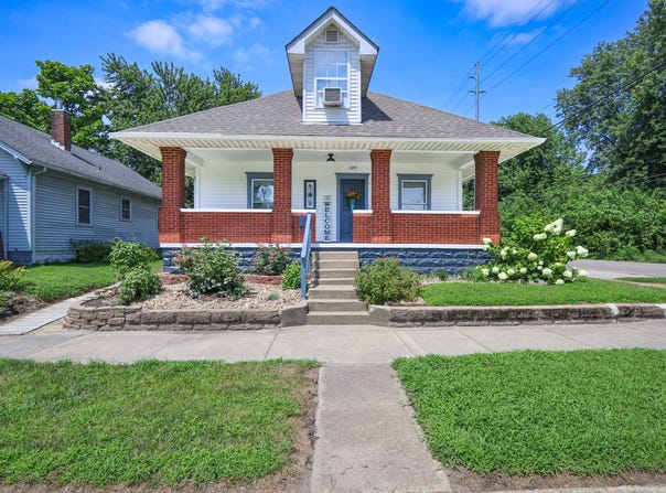 329 E Laurel Street, Seymour, IN 47274