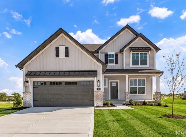 86 Courage Drive, O'Fallon, MO 63385
