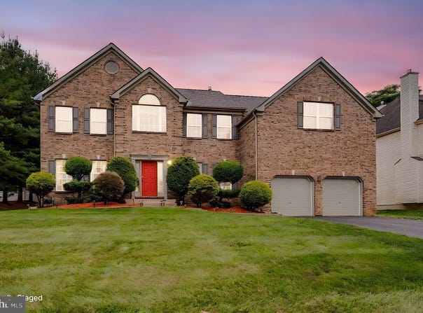 17 MONTAGUE RD, NEWARK, DE 19713