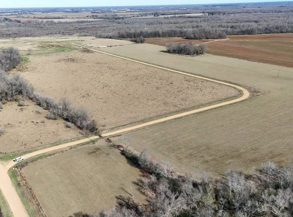 000 Catfish Ln, Winnsboro, LA 71295