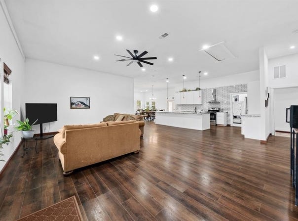 4285 N Fm 51, Weatherford, TX 76085