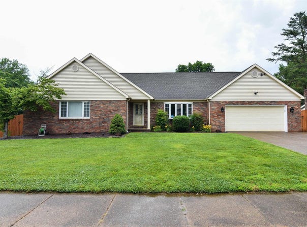 7366 Capri Court, Newburgh, IN 47630