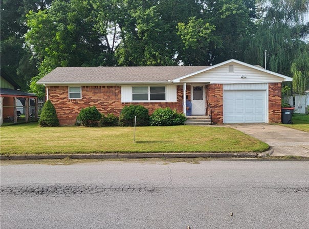 1713 Sisco, Springdale, AR 72762
