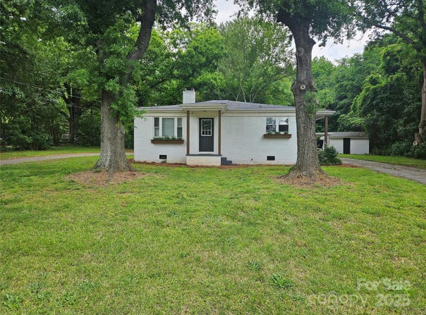 13131 601 Highway S, Midland, NC 28107