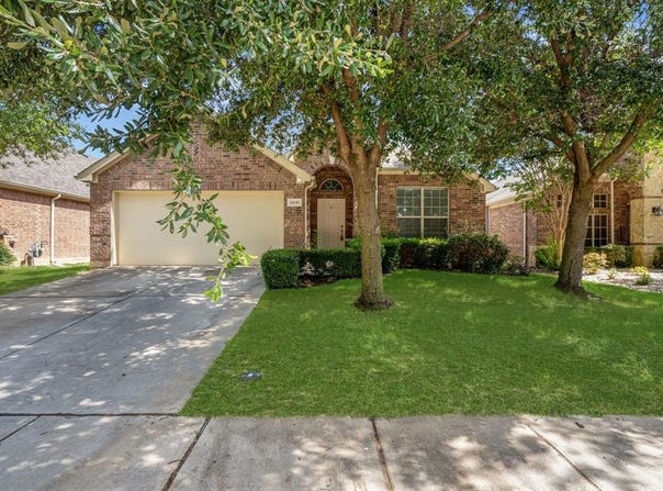 2641 Sandcherry Drive, Fort Worth, TX 76244