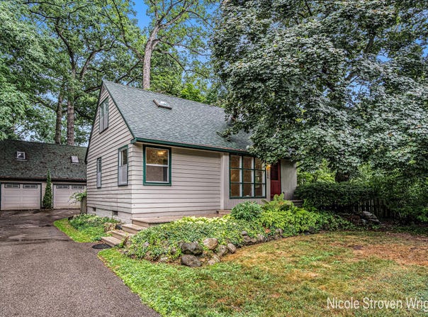 2146 Lansing Street SE, Grand Rapids, MI 49506