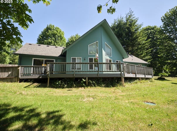 185 CORONET DR, Ariel, WA 98603