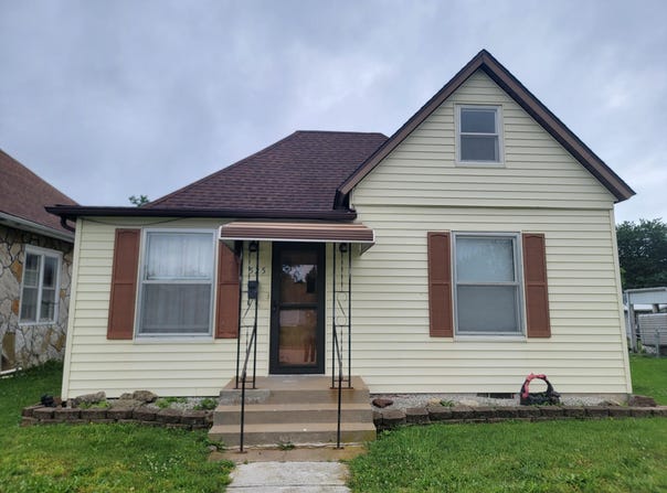 525 E Scott Street, Monett, MO 65708