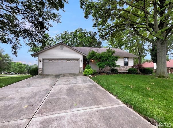 4597 Gregory Gerard Drive, St Charles, MO 63304