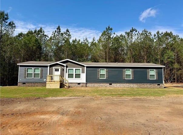 343 Ridge Road, Seale, AL 36875