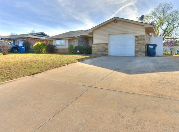 16 Red Rock Road, Shawnee, OK 74804
