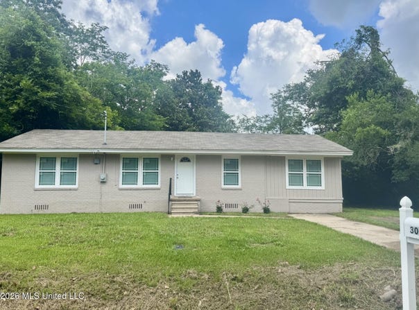 301 Ferriday Drive, Ridgecrest, LA 71334