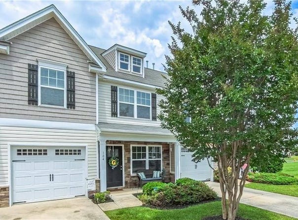 104 Tilleys Grove Drive, Kernersville, NC 27284
