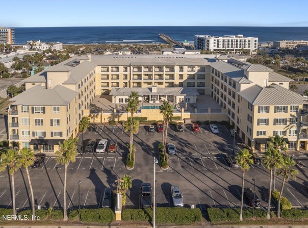 525 3RD Street N unit: 303, Jacksonville Beach, FL 32250