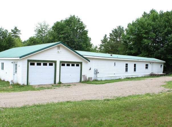 349 Troy Road, Detroit, ME 04929