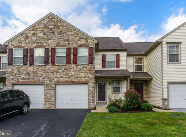 147 RADLE ROAD, HARRISBURG, PA 17112