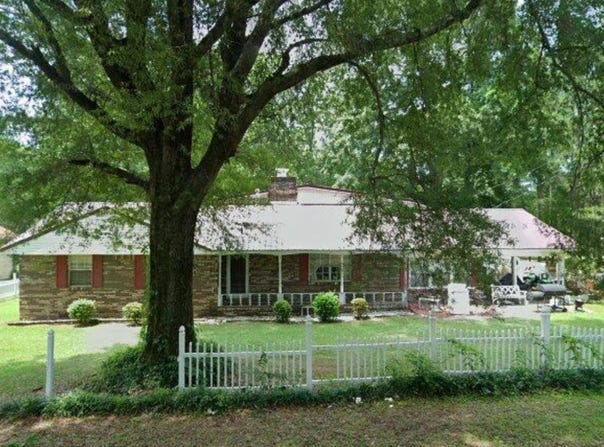 1423 7TH AVENUE, PELL CITY, AL 35128