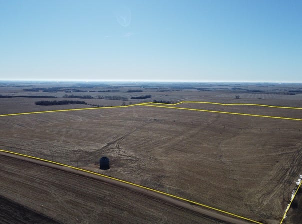0001 Rock Creek Road, Staplehurst, NE 68439