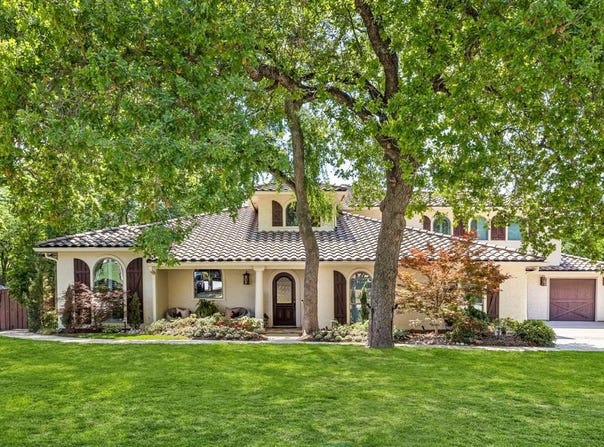109 Meadowcreek Road, Coppell, TX 75019