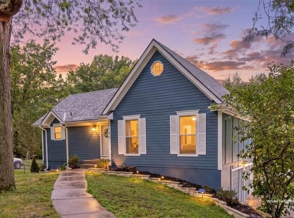 5122 Hardy Street, Overland Park, KS 66202