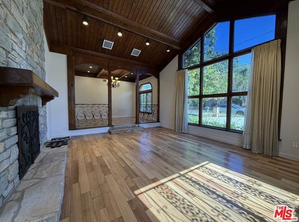 12841 Landale St, Studio City, CA 91604
