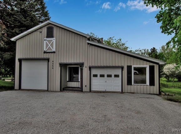 9466 Ridge Road, Hartland, NY 14105