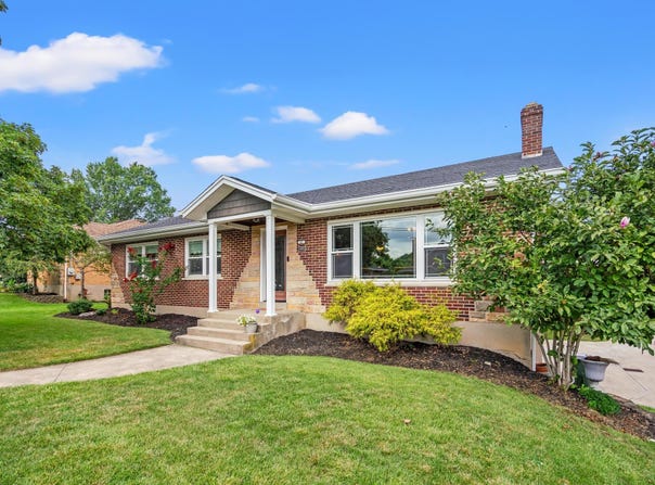 61 Edgewood Drive, Fort Thomas, KY 41075