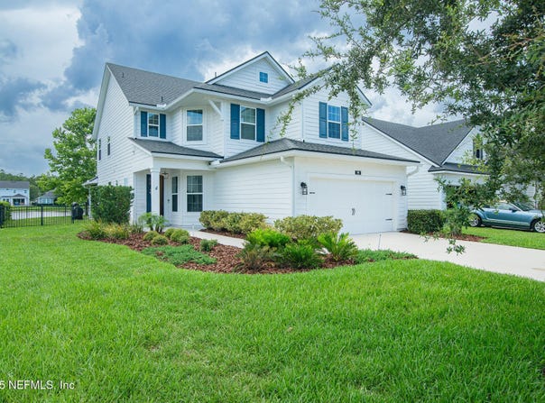 99 VISTA LAKE Circle, Ponte Vedra, FL 32081