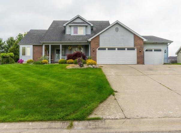 15304 Wild Meadows Place, Leo, IN 46765-9590