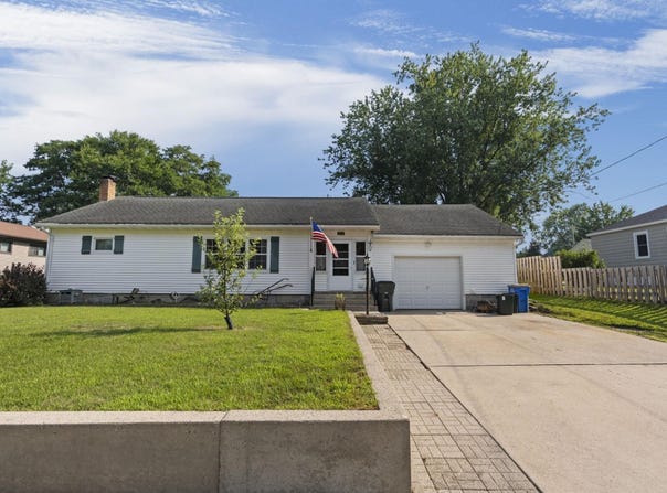 214 W Haertel Street, Portage, WI 53901