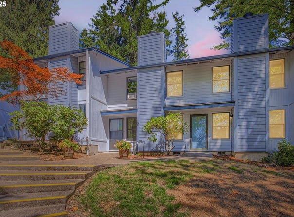 7940 SW FANNO CREEK DR, Portland, OR 97224
