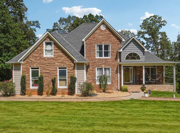 103 Rainmore Dr, Dahlonega, GA 30533