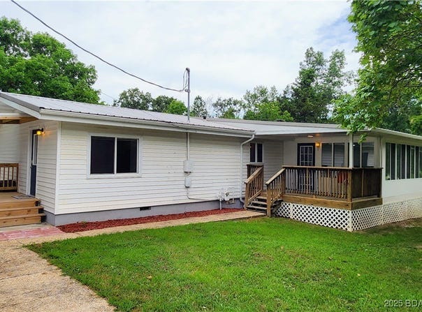 28660 Crestline Road, Gravois Mills, MO 65037