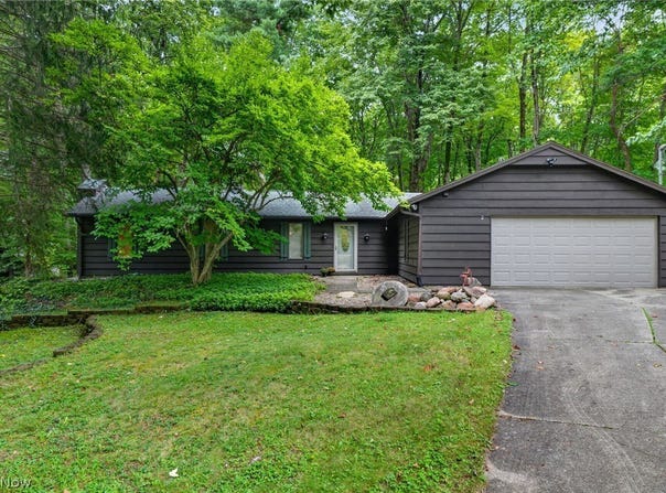 14627 Mill Hollow Lane, Strongsville, OH 44136