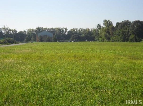 N Plaza Dr., Rockport, IN 47635