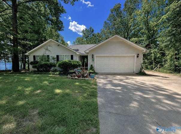 1835 County Road 131, Cedar Bluff, AL 35959