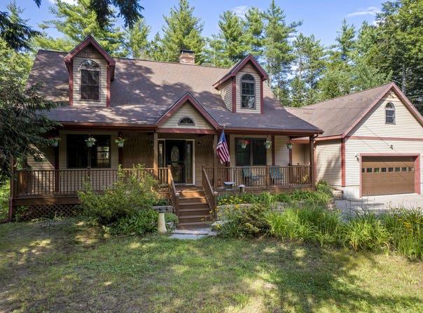 15 Privet Drive, Sanford, ME 04073