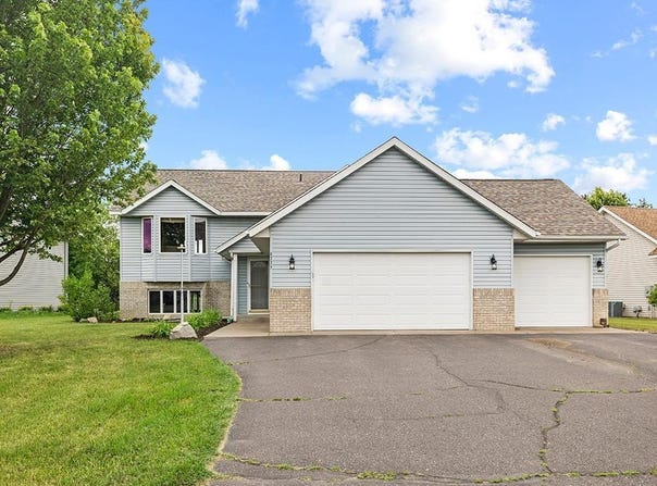 6735 378th Street, North Branch, MN 55056