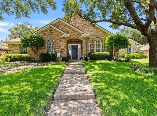 1301 WESTERN RIDGE Drive, Woodway, TX 76712