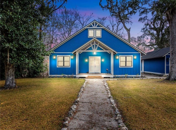 466 SW MEMORIAL DRIVE, FORT WHITE, FL 32038