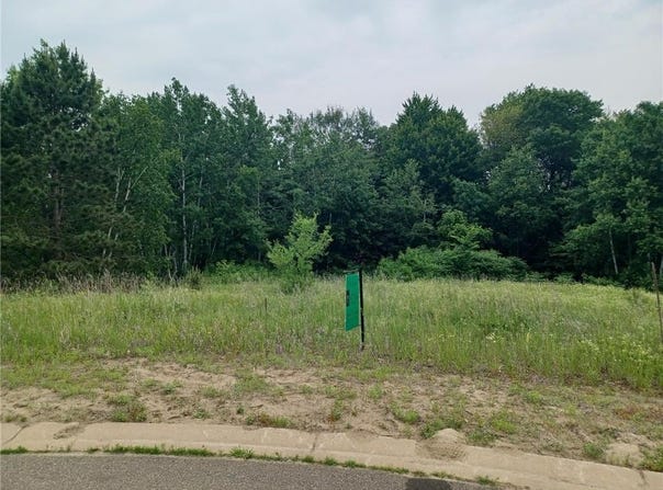 16227 Austin St NE, Ham Lake, MN 55304