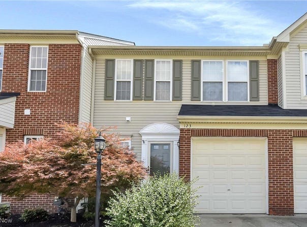 123 Ledgestone Court, Berea, OH 44017